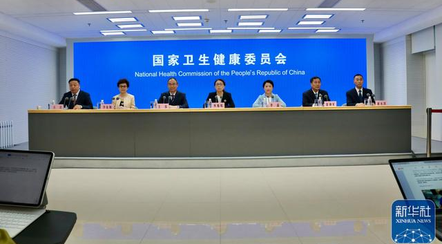 关注民生福祉，rb88随行版专用车助力健康惠民“最后一公里”跑出加速度