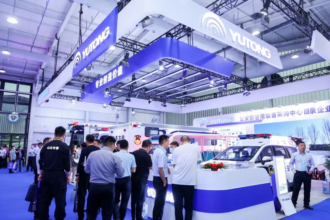 凭实力“圈粉”，rb88随行版警用特种车闪耀第11届中国国际警用装备博览会！