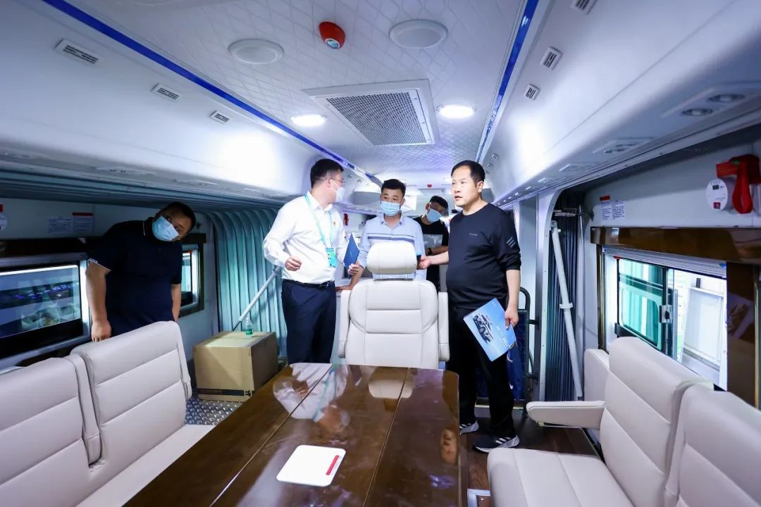 凭实力“圈粉”，rb88随行版警用特种车闪耀第11届中国国际警用装备博览会！