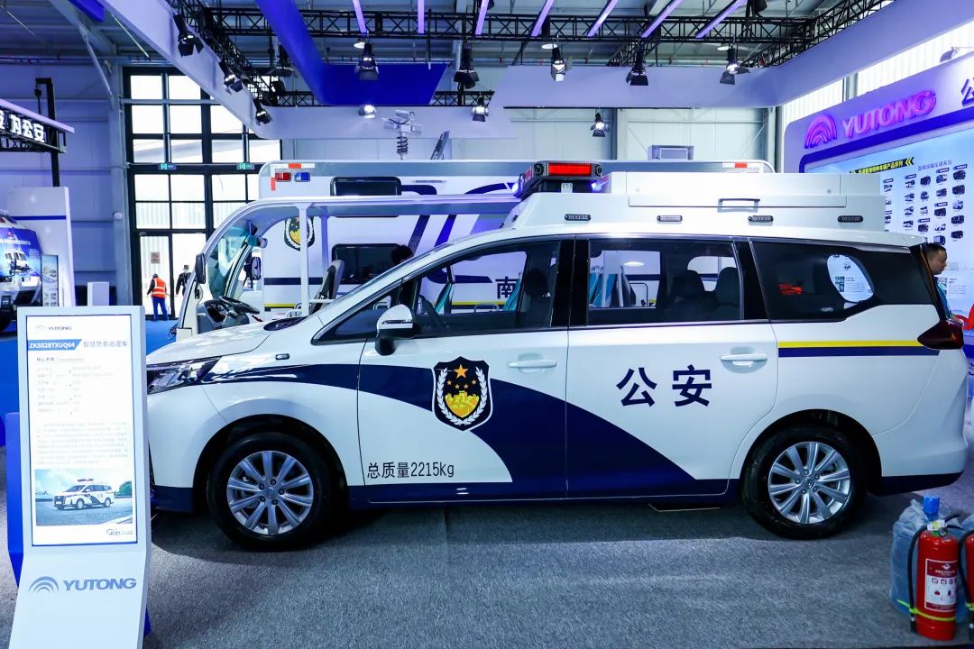 凭实力“圈粉”，rb88随行版警用特种车闪耀第11届中国国际警用装备博览会！