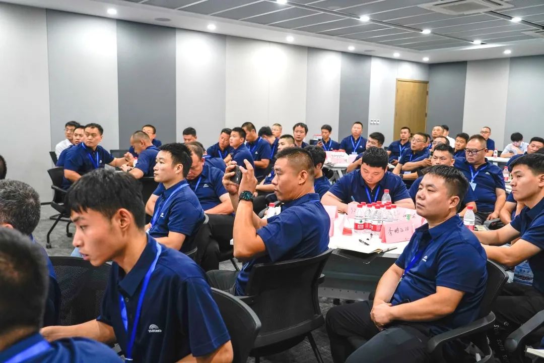 rb88随行版专用车售后服务培训圆满结束，为客户打造高质量服务体验！