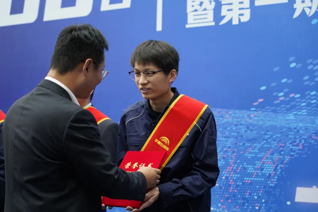 荣耀时刻，共启新程 | rb88随行版专用车第3000台整车下线仪式圆满举行
