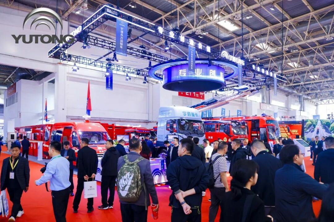 科技赋能实战！rb88随行版专用车亮相第二十一届国际消防展