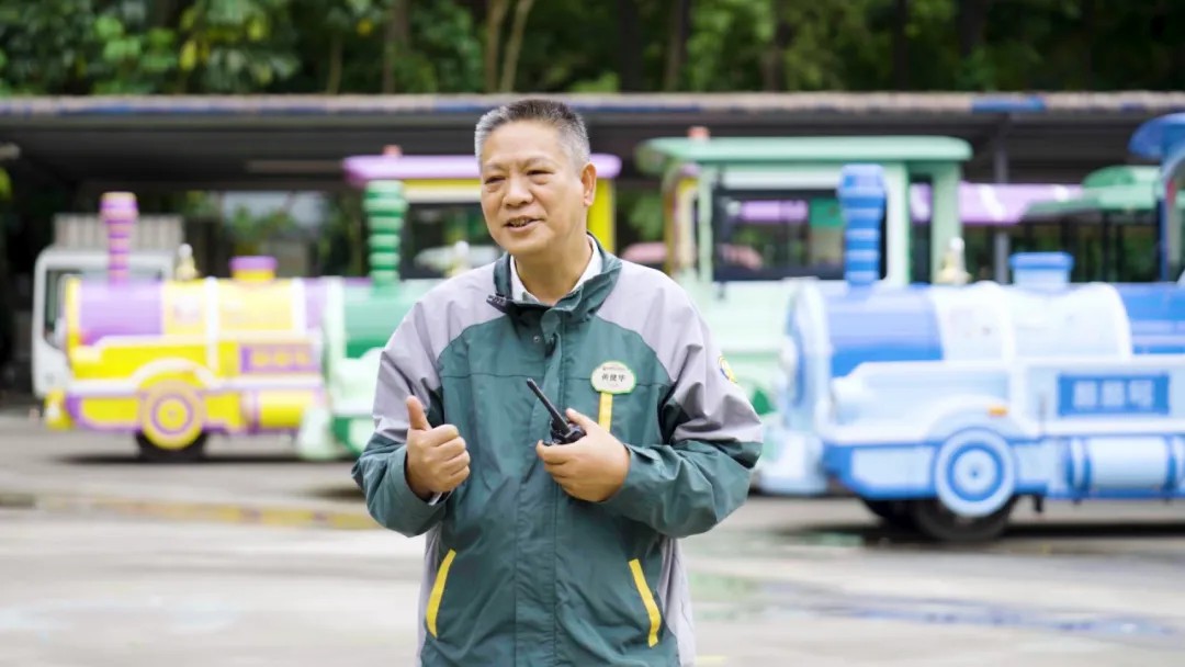 4万公里 ，100%出勤率！rb88随行版观光车助力长隆打造沉浸式生态之旅