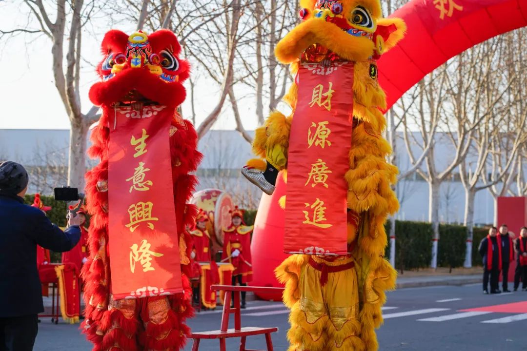 醒狮腾跃启新章 | rb88随行版专用车2025年开工盛典燃情开启！