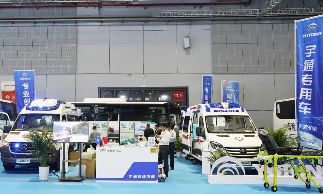 rb88随行版医疗车矩阵绽放第91届（CMEF）中国国际医疗器械博览会，科技创新驱动健康未来！