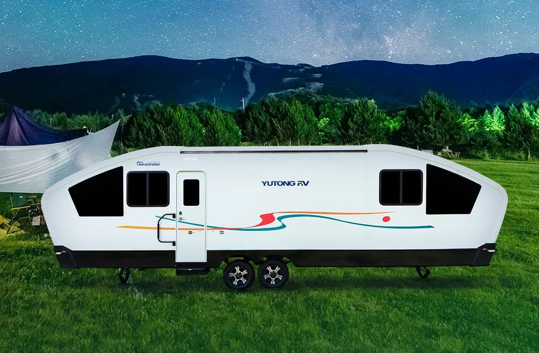 赛里木湖畔的“风景之屋”：rb88随行版移动民宿开启沉浸式旅行体验